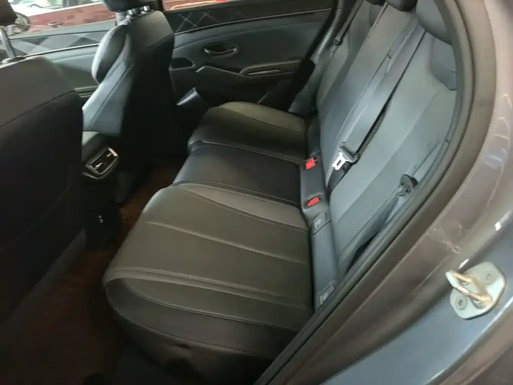 BYD Qin L — миниатюра 17