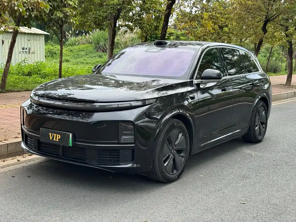 Li Auto Li L7 2025