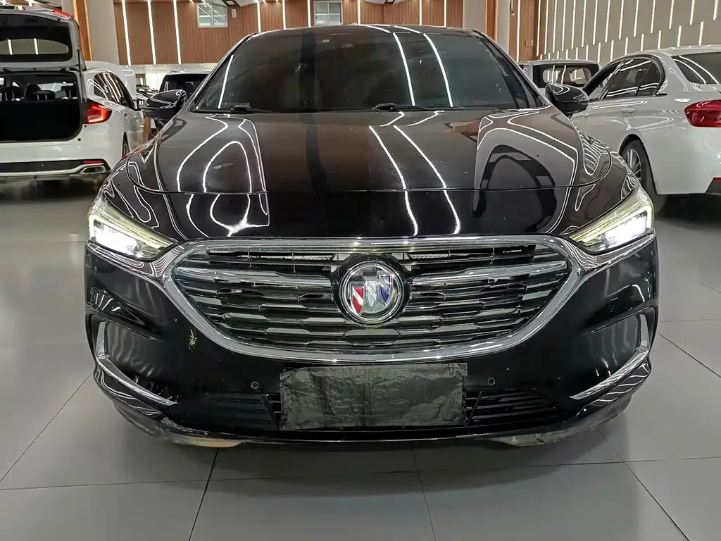 Buick LaCrosse — миниатюра 2