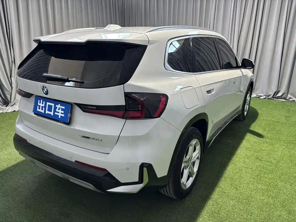 BMW X1 — миниатюра 6