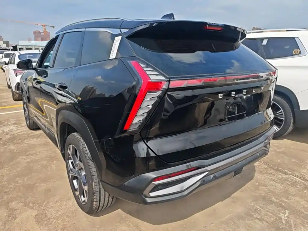 Geely Boyue L — миниатюра 5