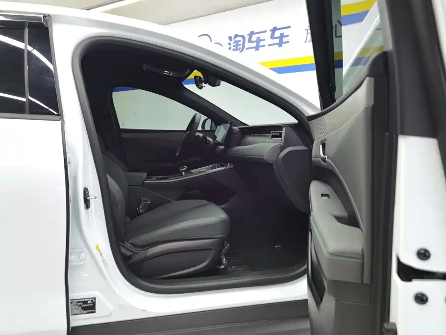 BYD Qin PLUS — миниатюра 8