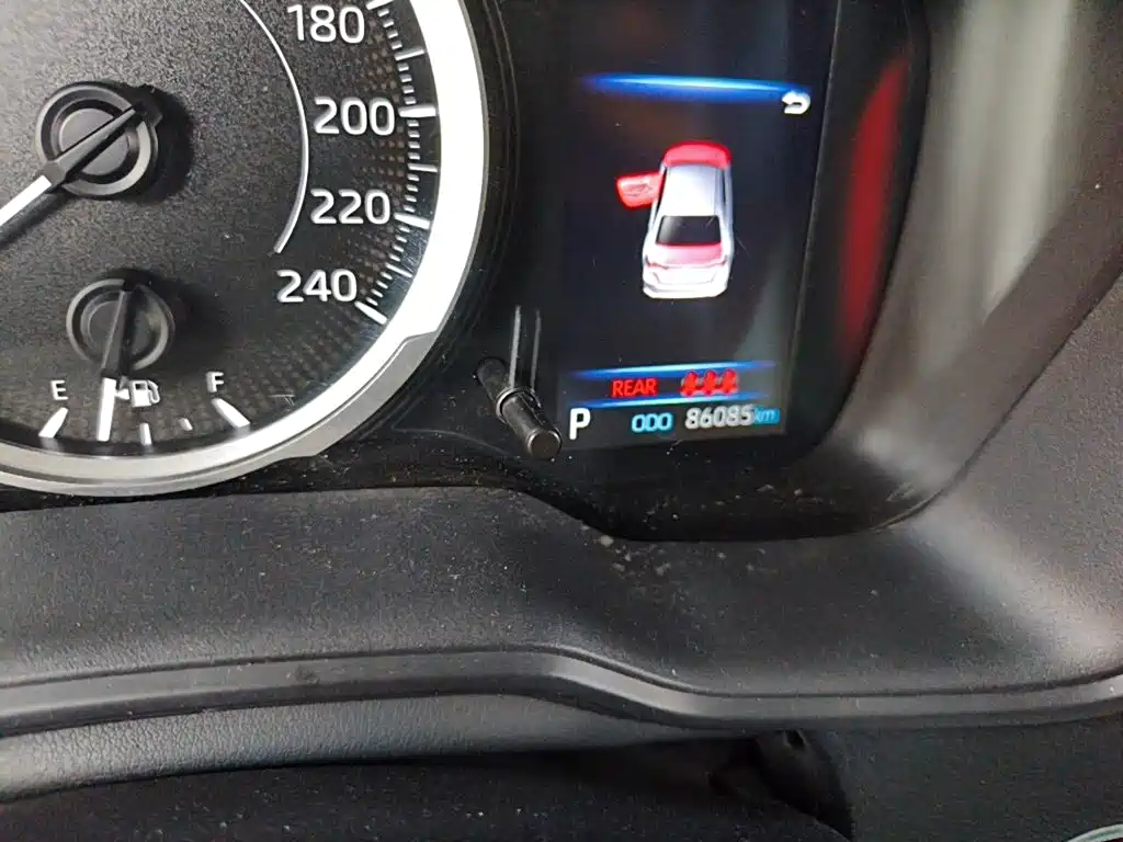 Toyota Corolla — миниатюра 8