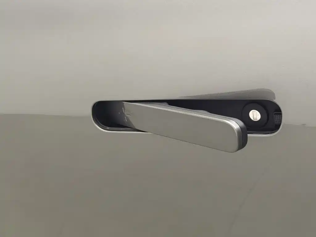 Galaxy Galaxy E5 — миниатюра 18