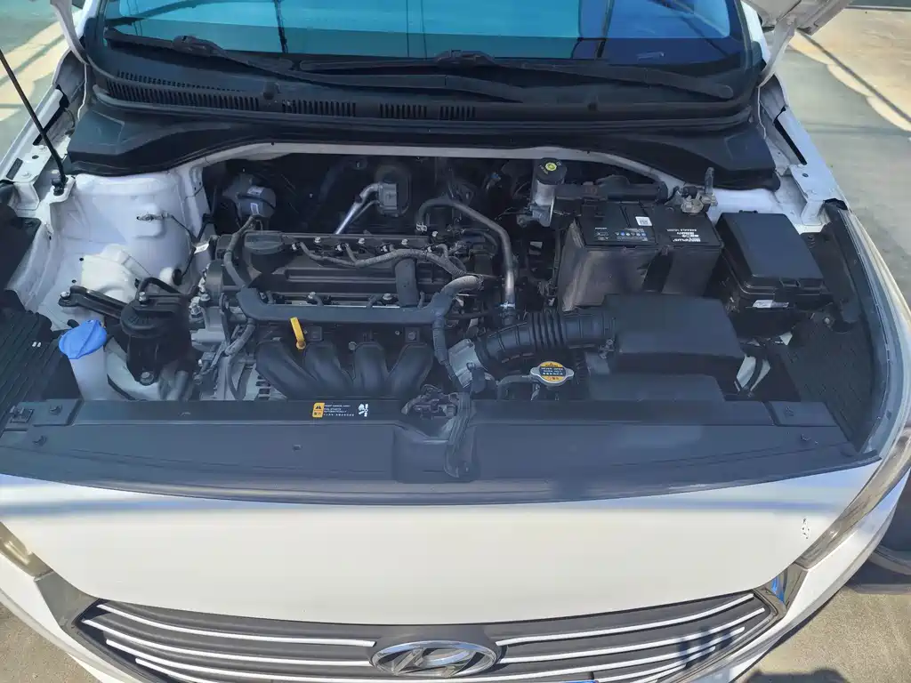 Hyundai Verna — миниатюра 8