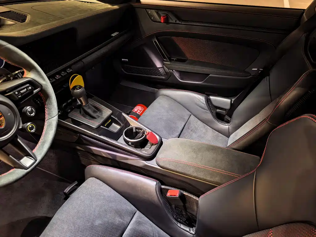 Porsche 911 2023 GT3 RS 4.0L