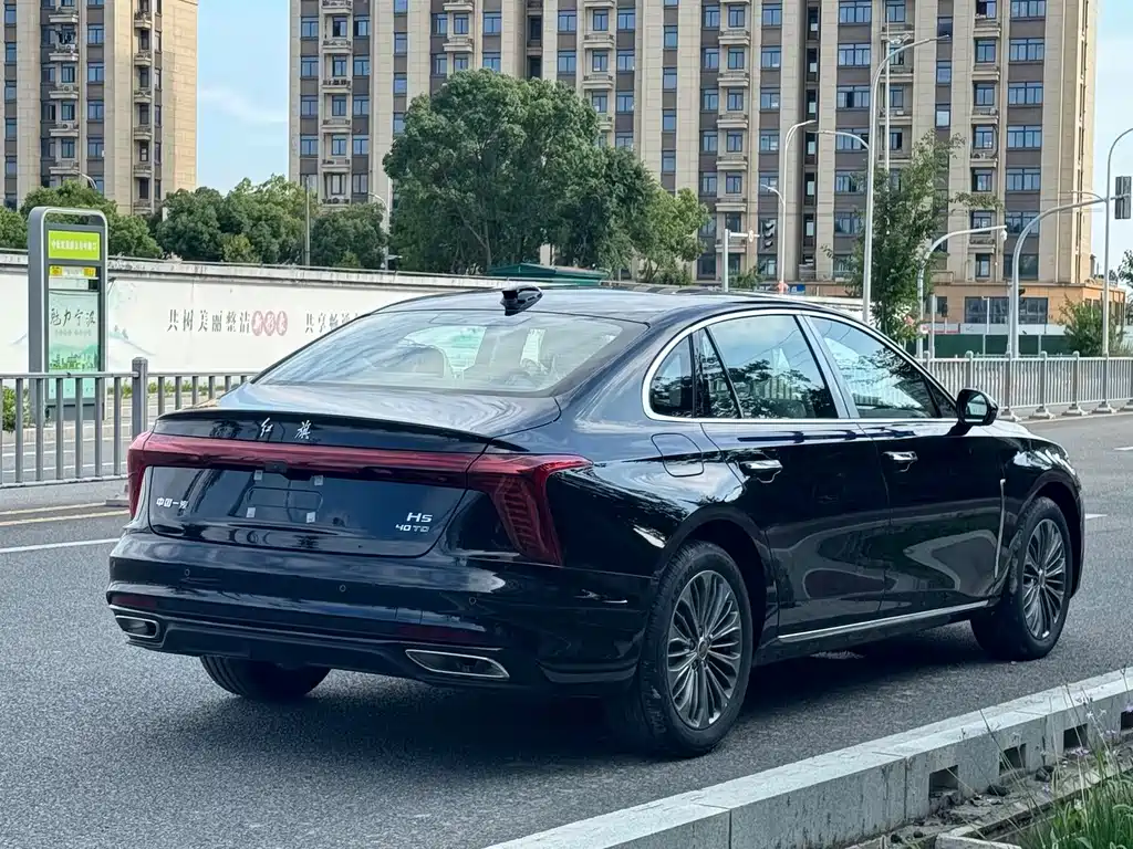 Hongqi Hongqi H5 — миниатюра 7