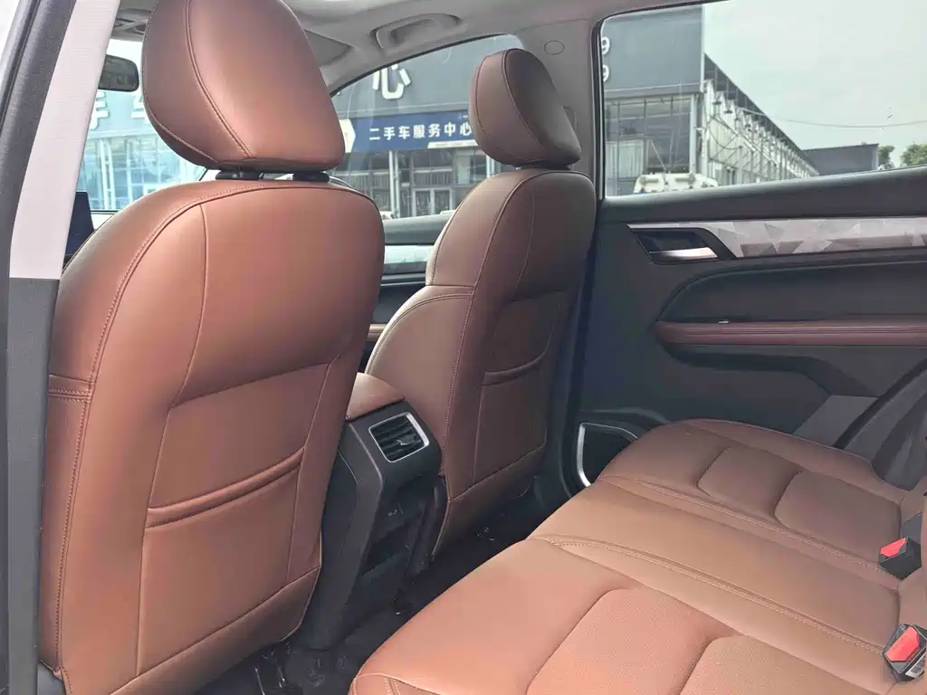 Geely Vision X6 — миниатюра 5
