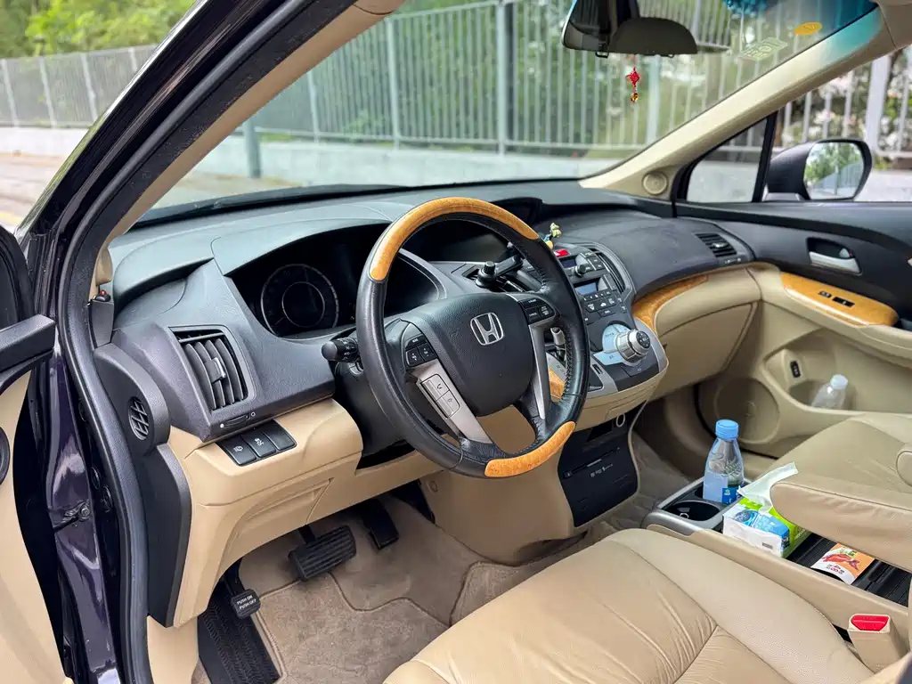 Honda Odyssey — миниатюра 10