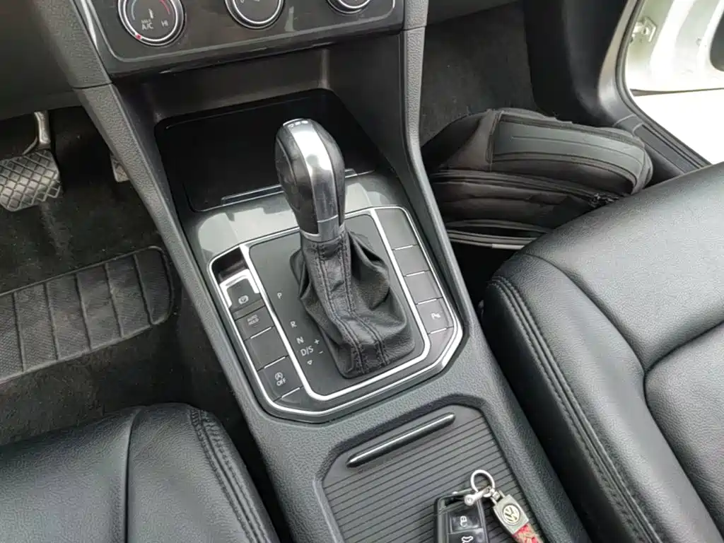 Volkswagen Golf Sportsvan — миниатюра 14
