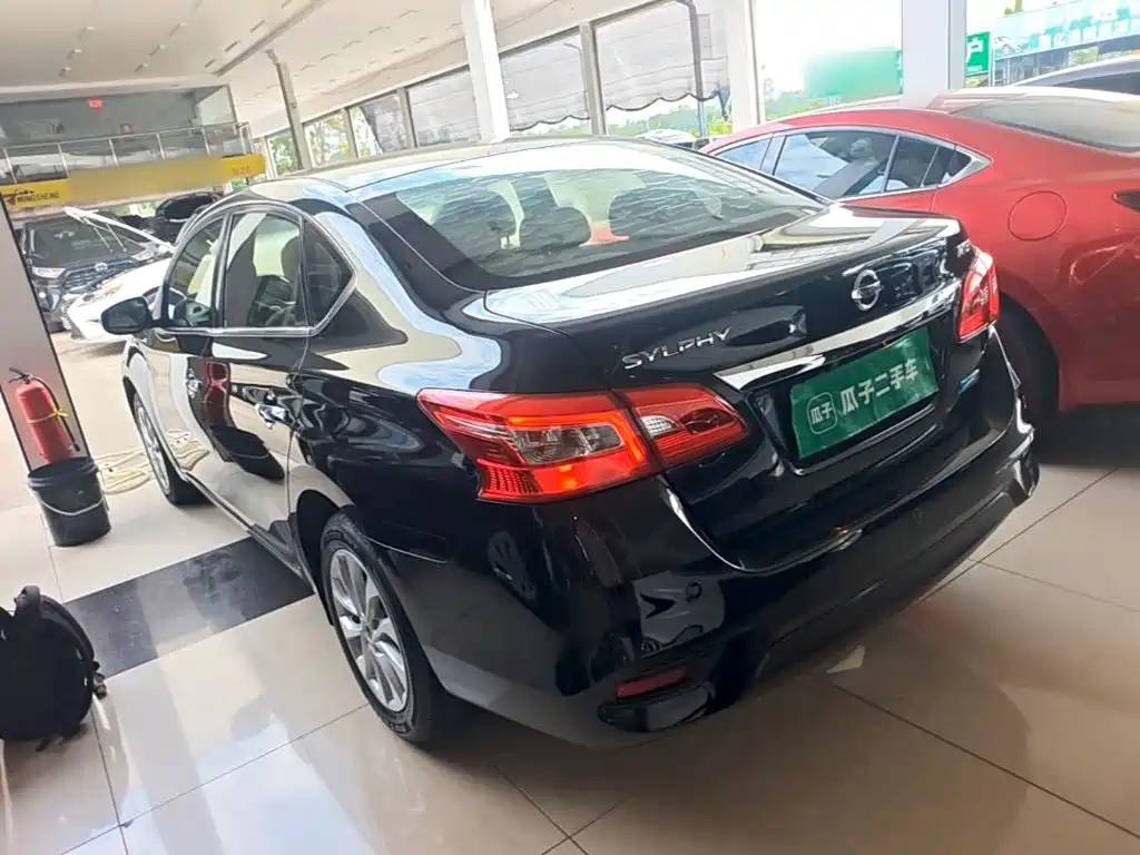 Nissan Sylphy — миниатюра 5