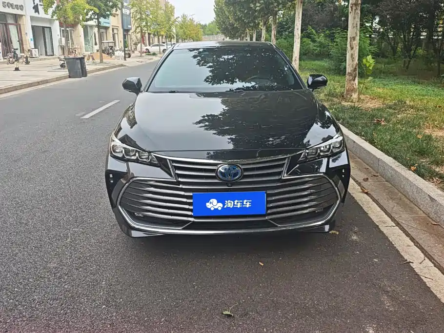 Toyota Avalon — миниатюра 2