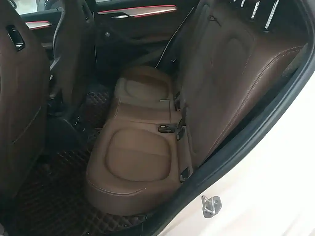 BMW X2 — миниатюра 17
