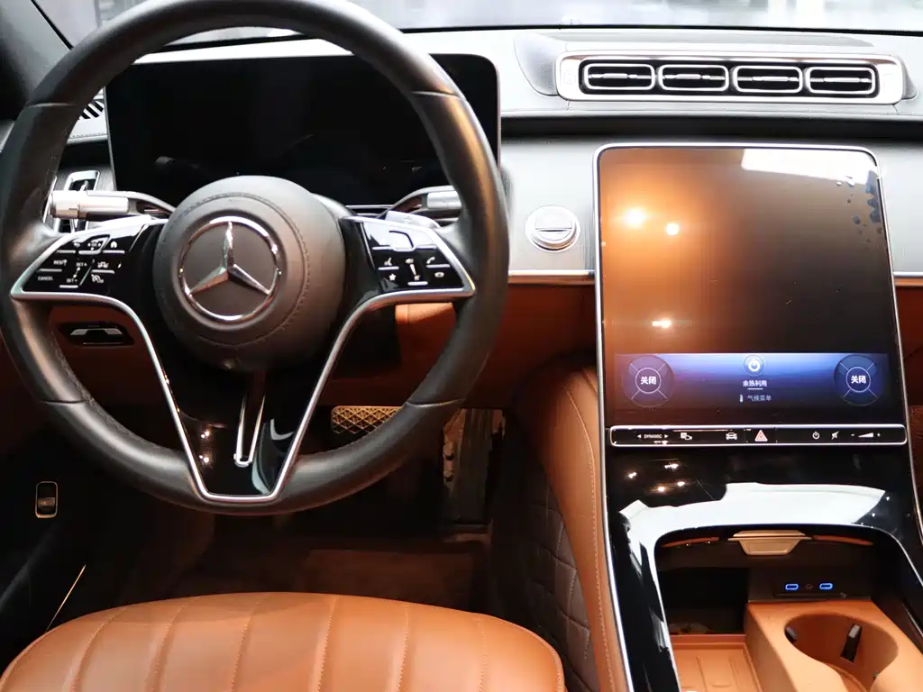 Mercedes-Benz S-Class — миниатюра 13