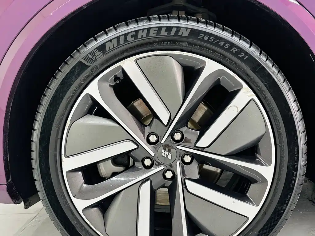 Li Auto Li L9 — миниатюра 22