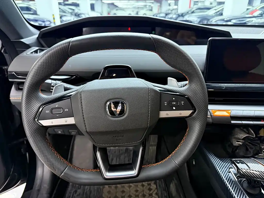 Changan UNI-V — миниатюра 5