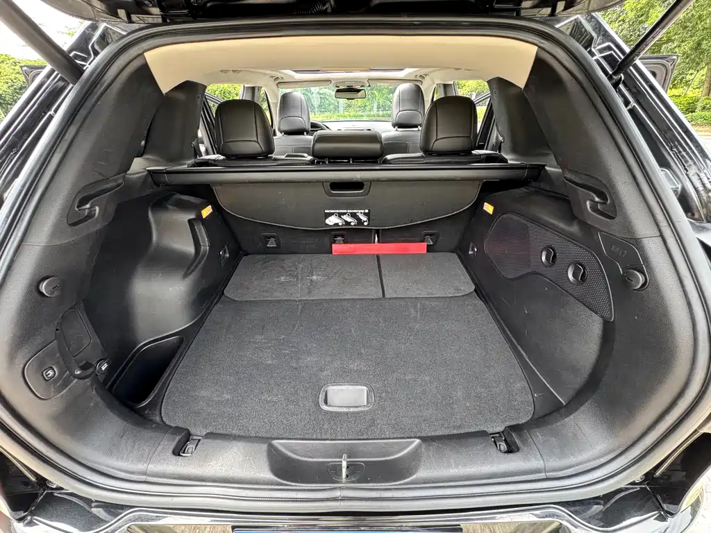 Jeep Cherokee — миниатюра 15
