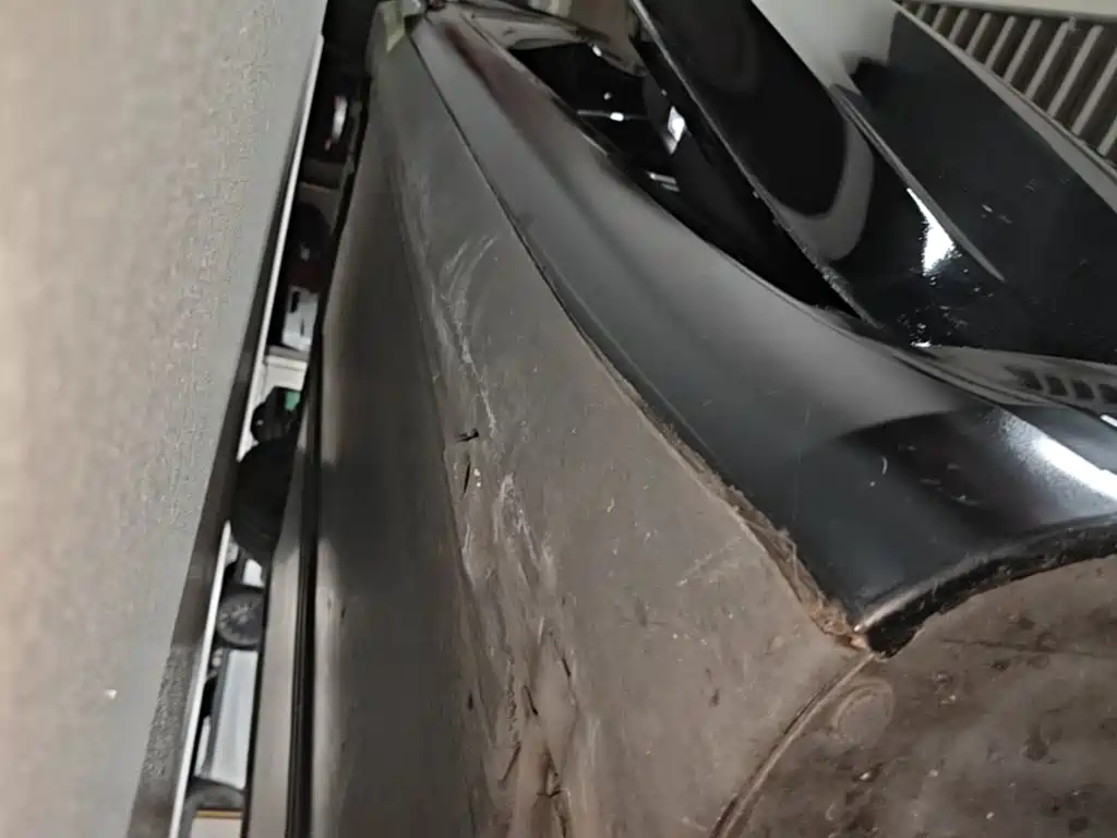 Tesla Model 3 — миниатюра 21