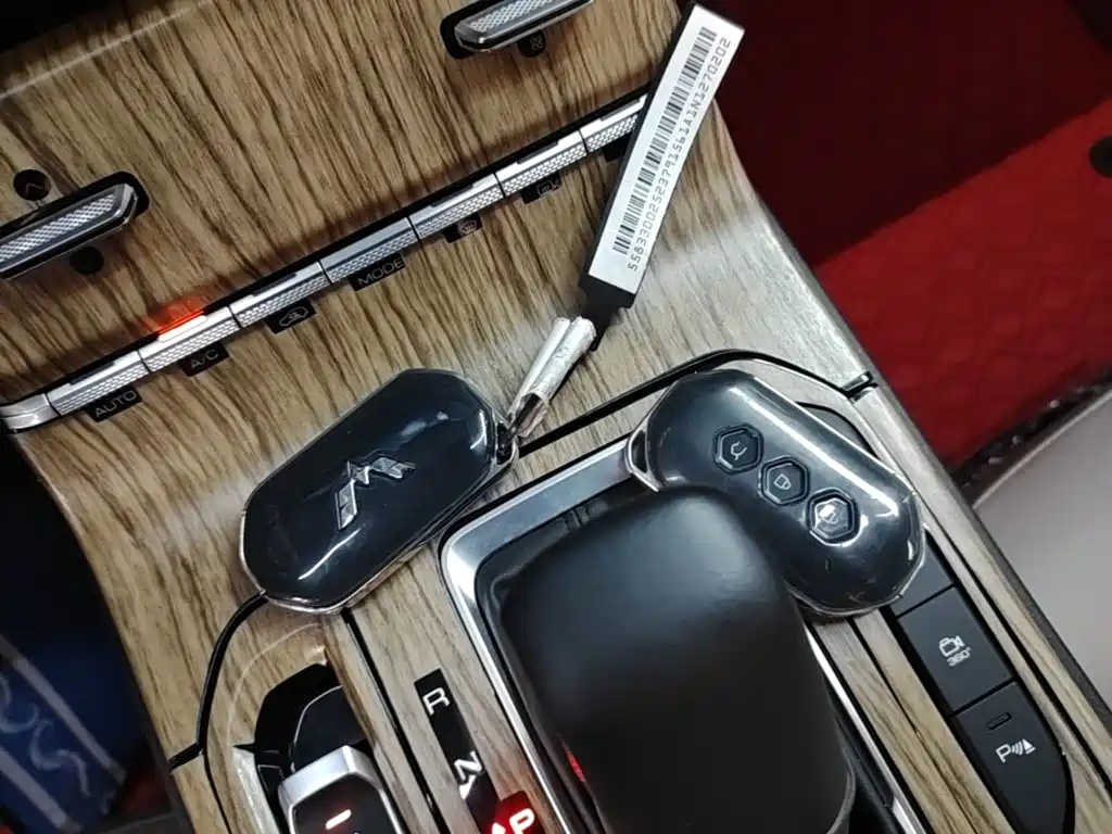 Wuling Victory — миниатюра 9
