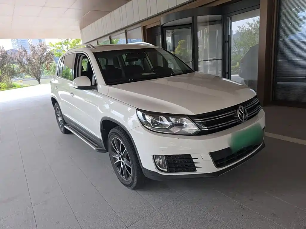 Volkswagen Tiguan — миниатюра 4