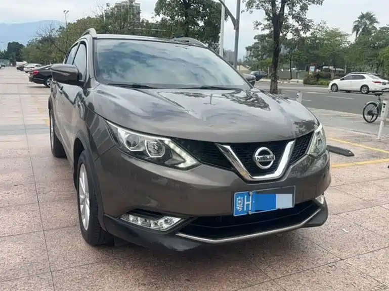 Nissan Qashqai — миниатюра 3