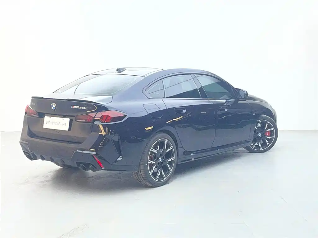 BMW M235L — миниатюра 4