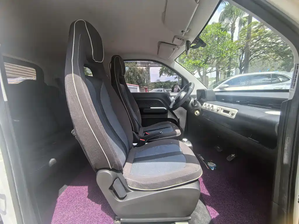 Wuling MINIEV — миниатюра 15