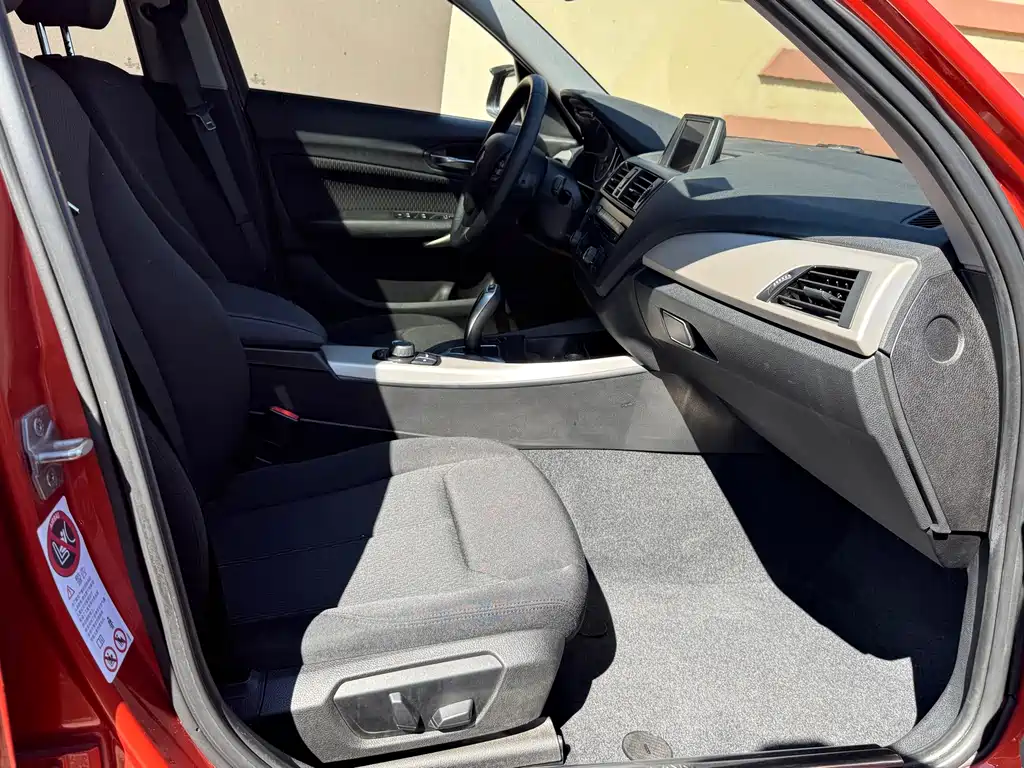 BMW 1 Series (Import) — миниатюра 14
