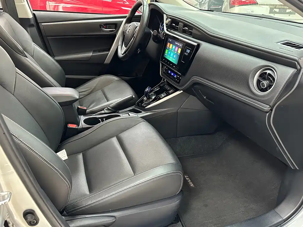 Toyota Levin Twin Engine E+ — миниатюра 11