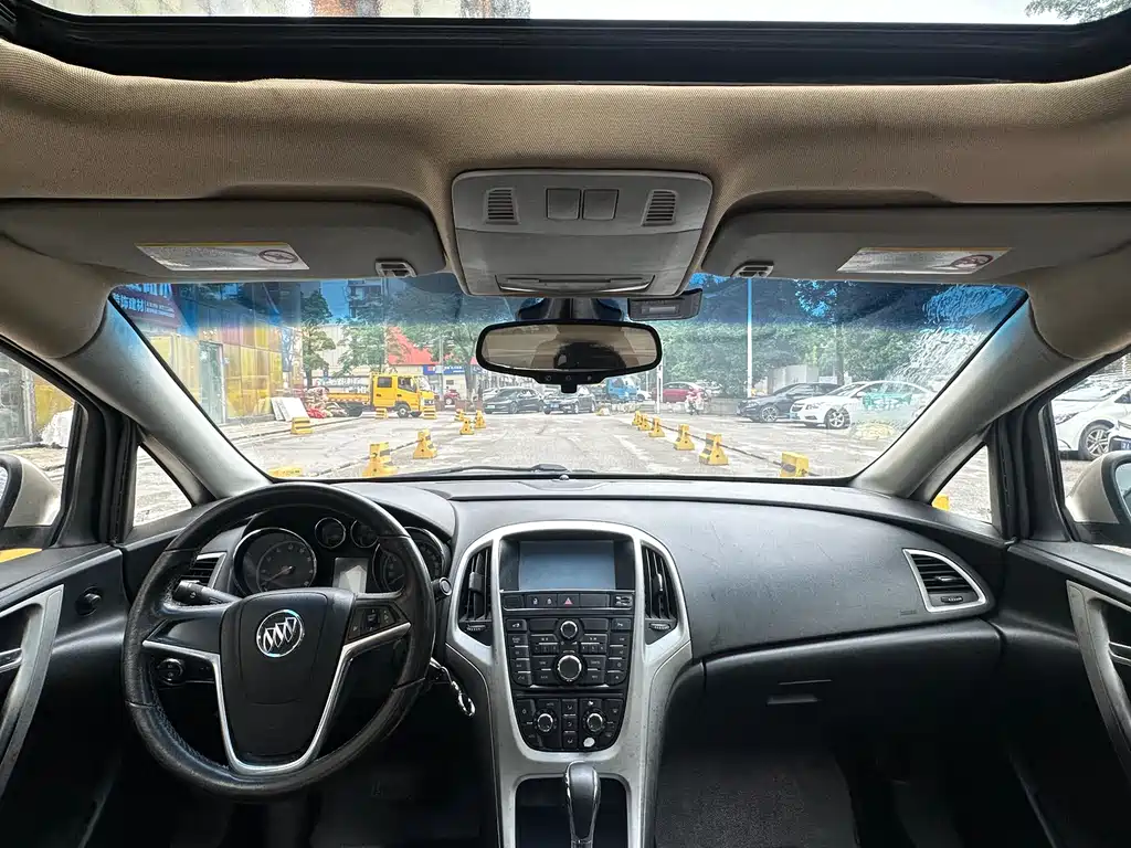 Buick Excelle 2011 GT 1.8L AT Fashion