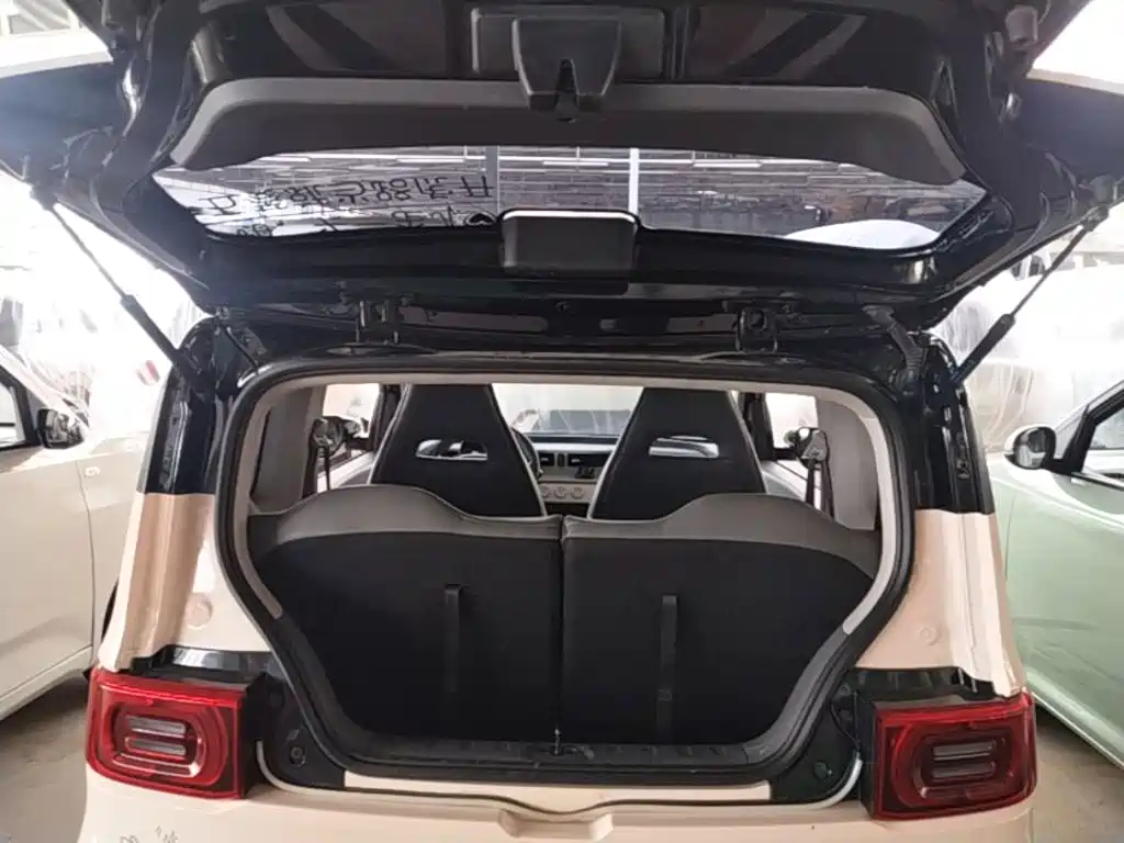 Wuling MINIEV — миниатюра 19
