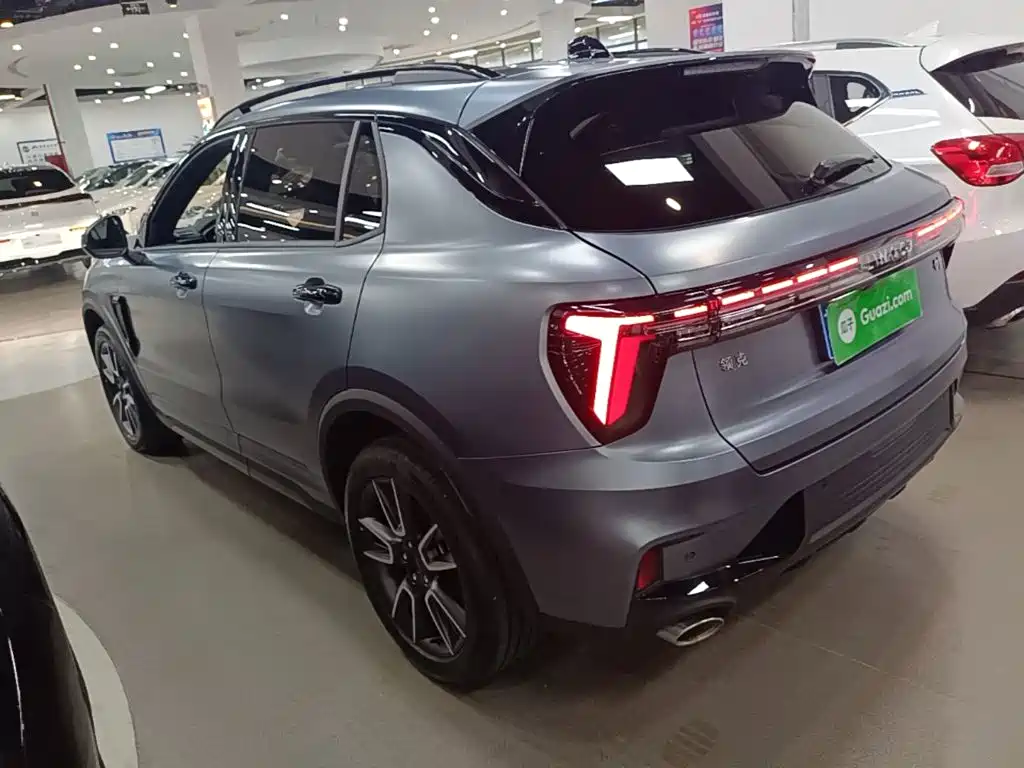 Lynk & Co 01 — миниатюра 5