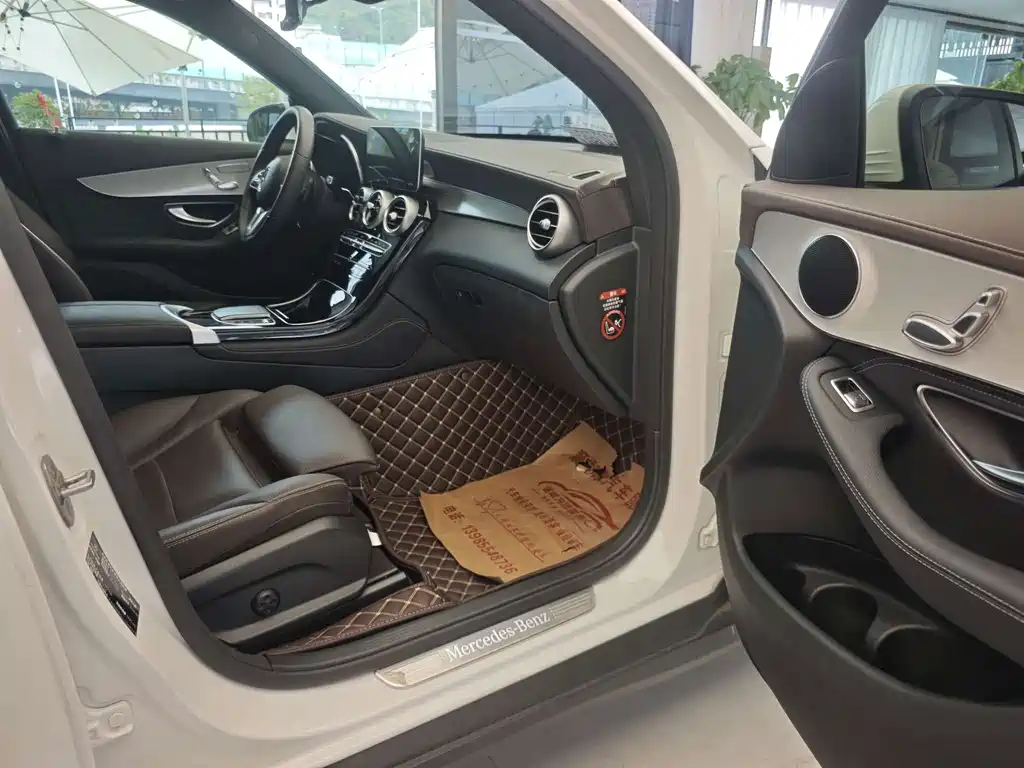 Mercedes-Benz GLC — миниатюра 8