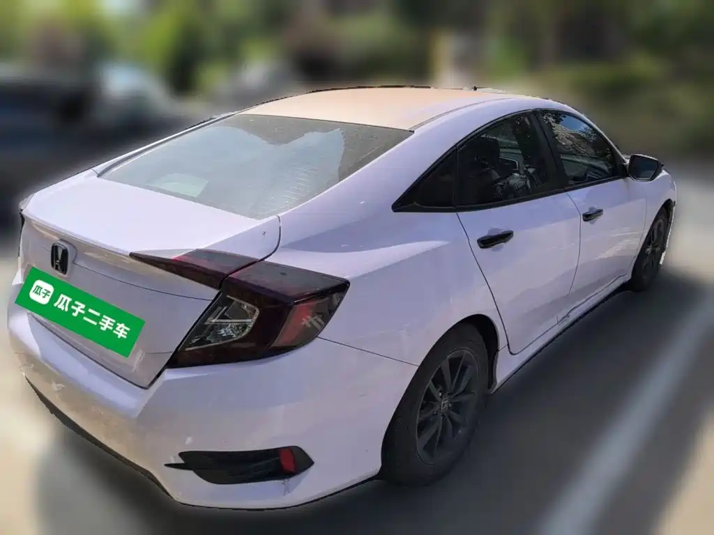 Honda Civic — миниатюра 4