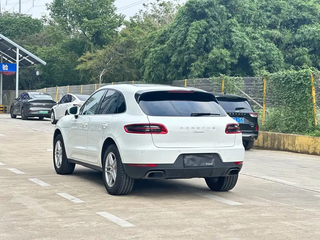 Porsche Macan 2017 Macan 2.0T