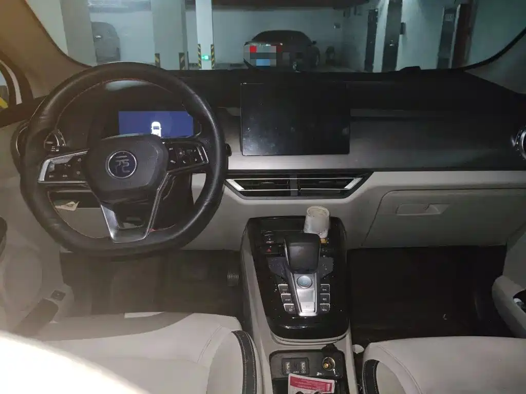 BYD Yuan Pro — миниатюра 10