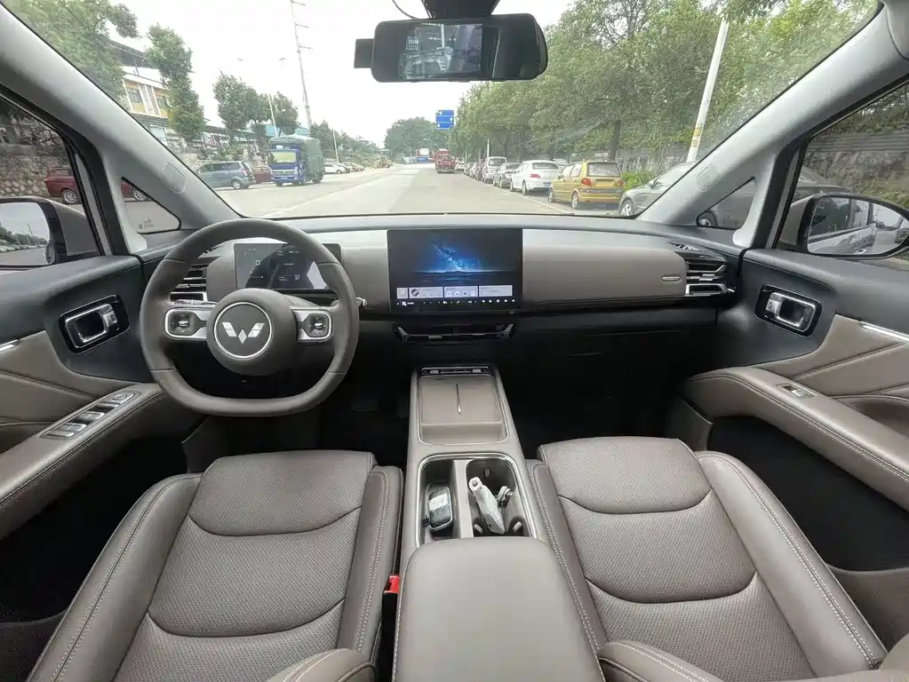 Wuling Xingguang 730 New Energy — миниатюра 5