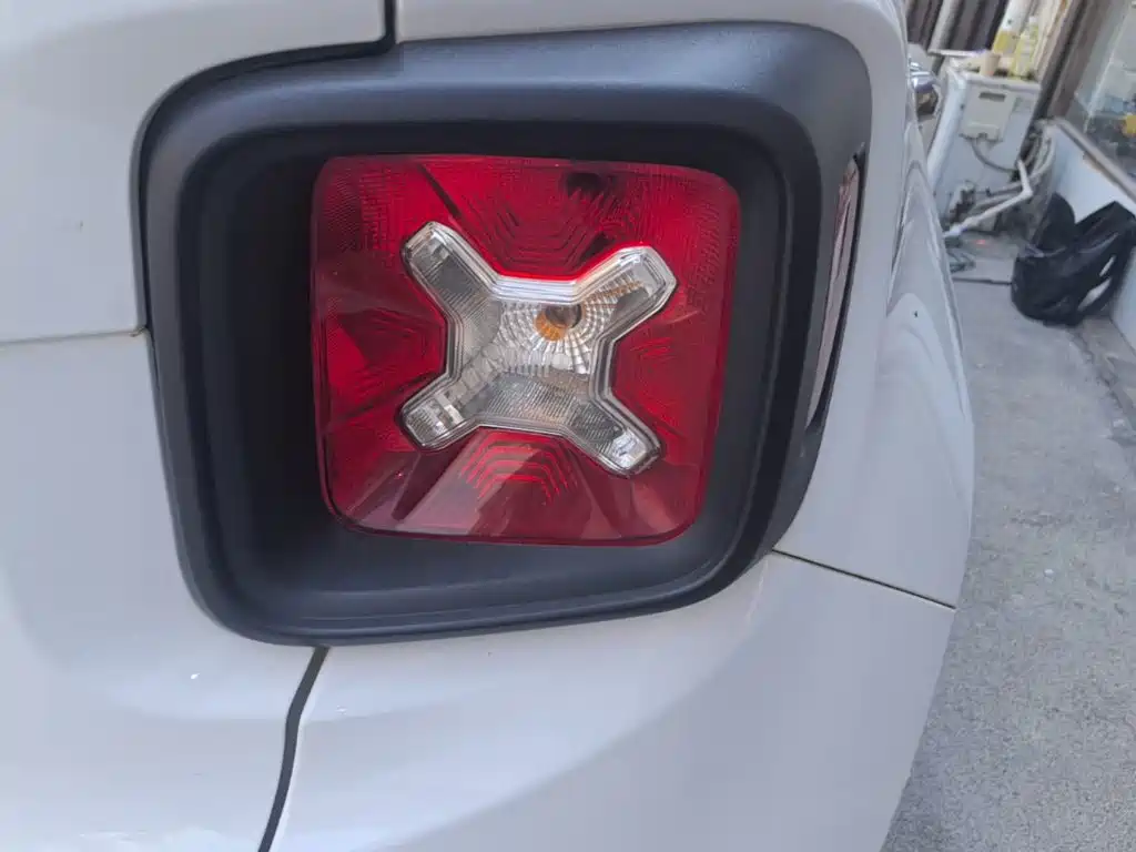 Jeep Renegade — миниатюра 8