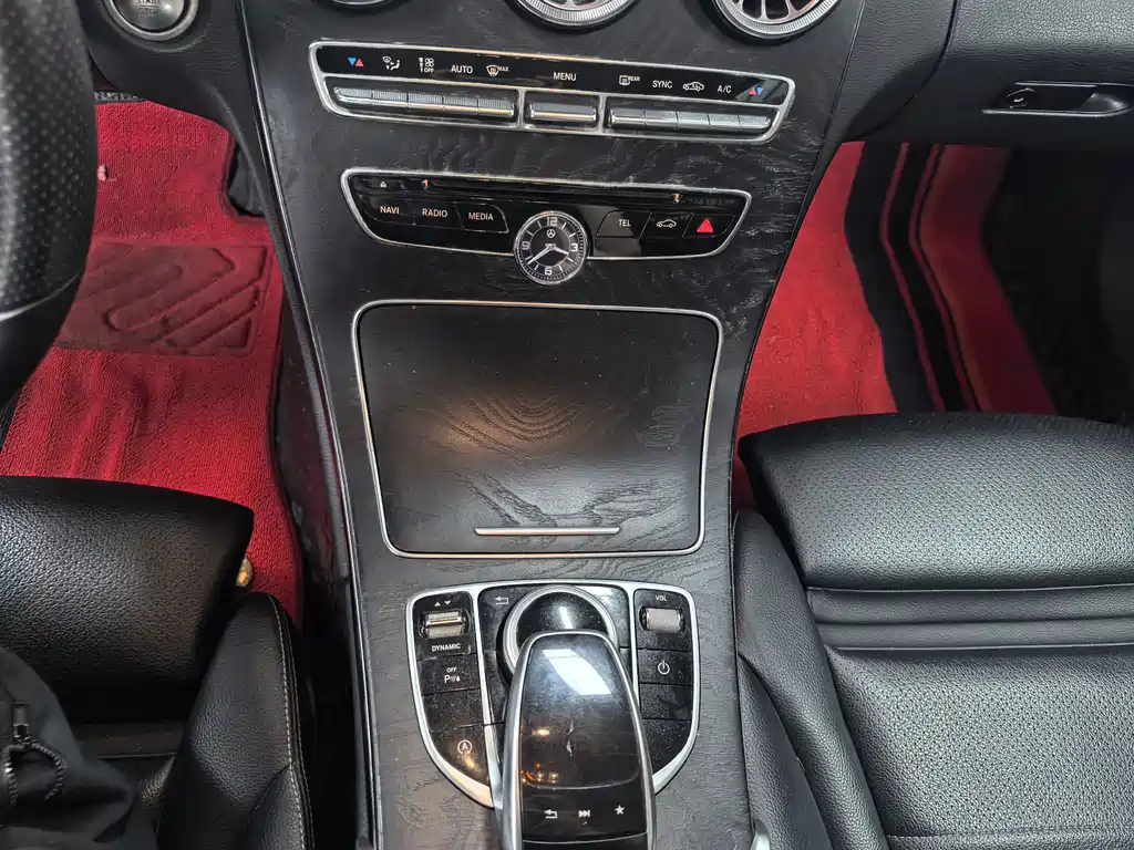 Mercedes-Benz C-Class — миниатюра 8