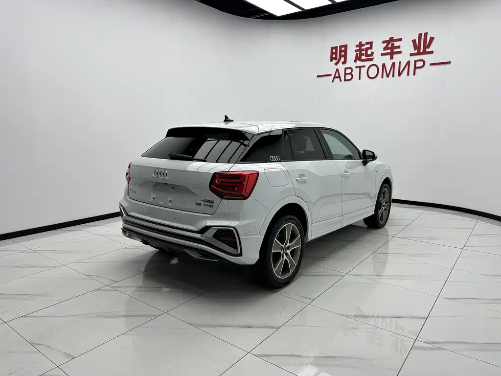 Audi Q2L 35 TFSI Fashion Dynamic Type, фото 9
