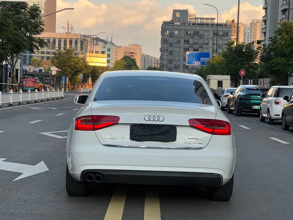 Audi A4L — миниатюра 6