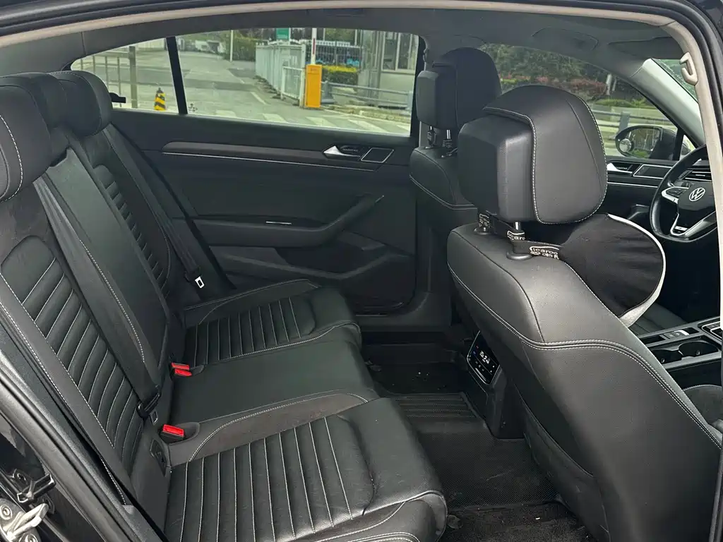 Volkswagen Magotan 2020 330TSI DSG Luxury