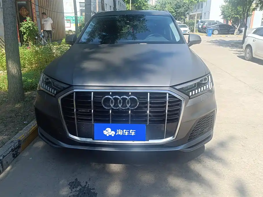 Audi Q7 2023 55 TFSI quattro S line Sport