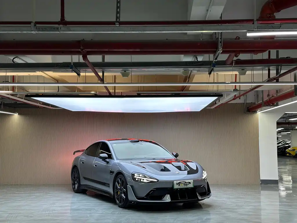 XIAOMI CAR XIAOMI SU7 ULTRA