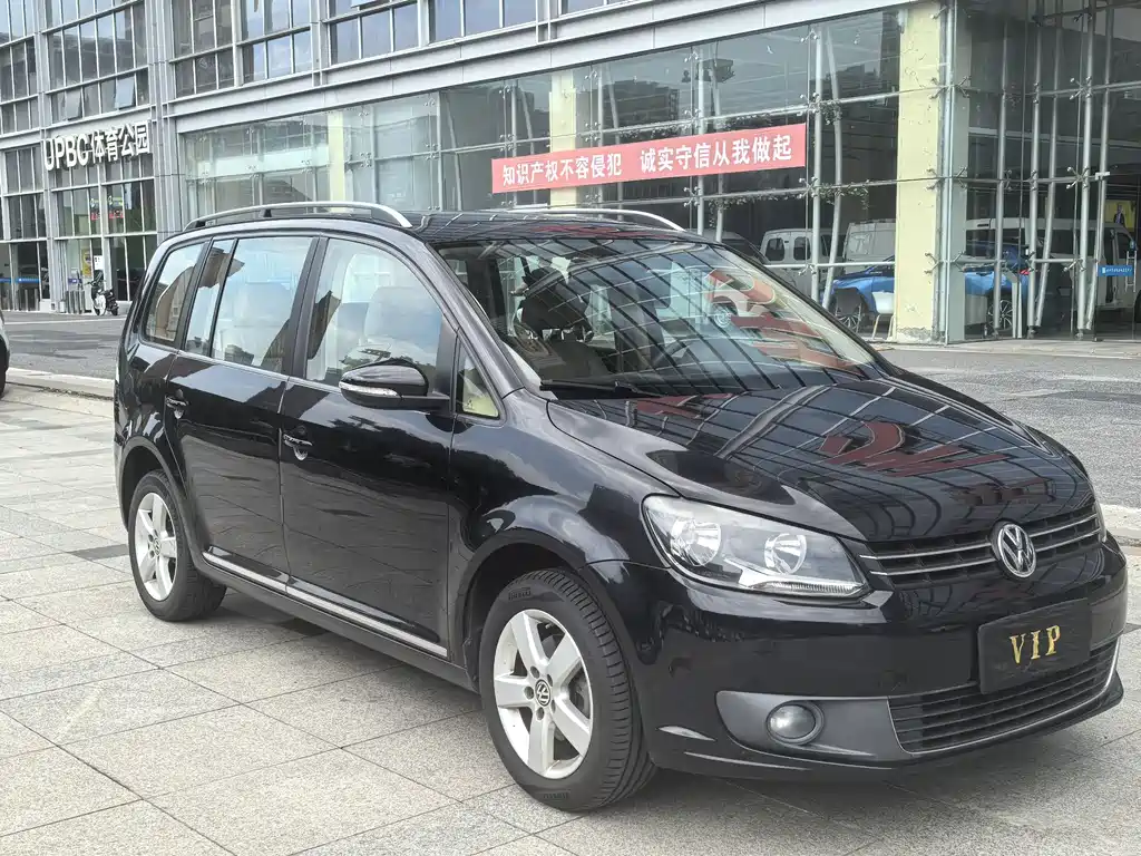 Volkswagen Touran — миниатюра 6