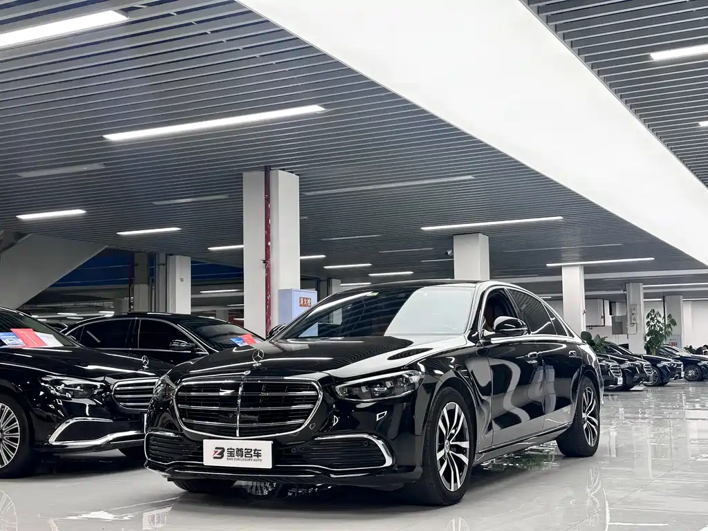 Mercedes-Benz S-Class 2021
