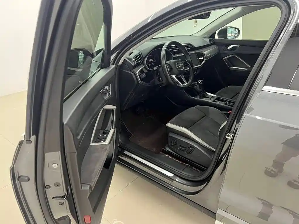 Audi Q3 — миниатюра 9