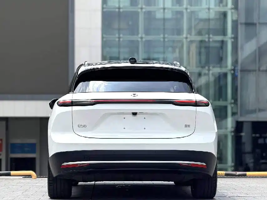 NIO ES6 — миниатюра 4