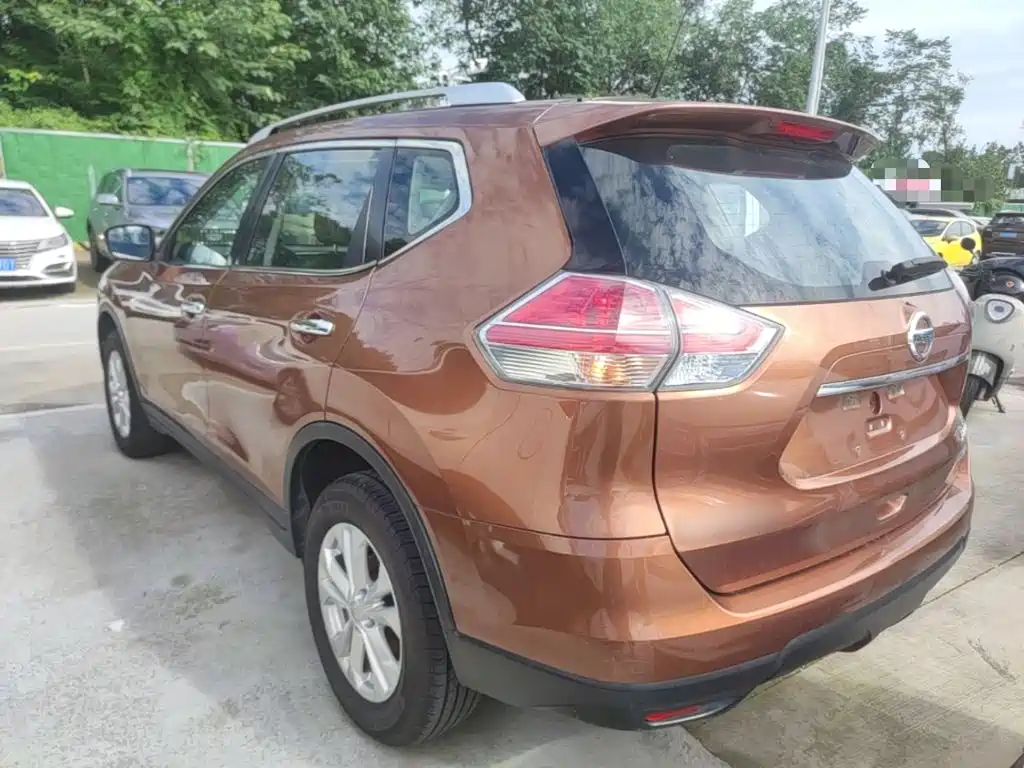 Nissan X-Trail — миниатюра 5