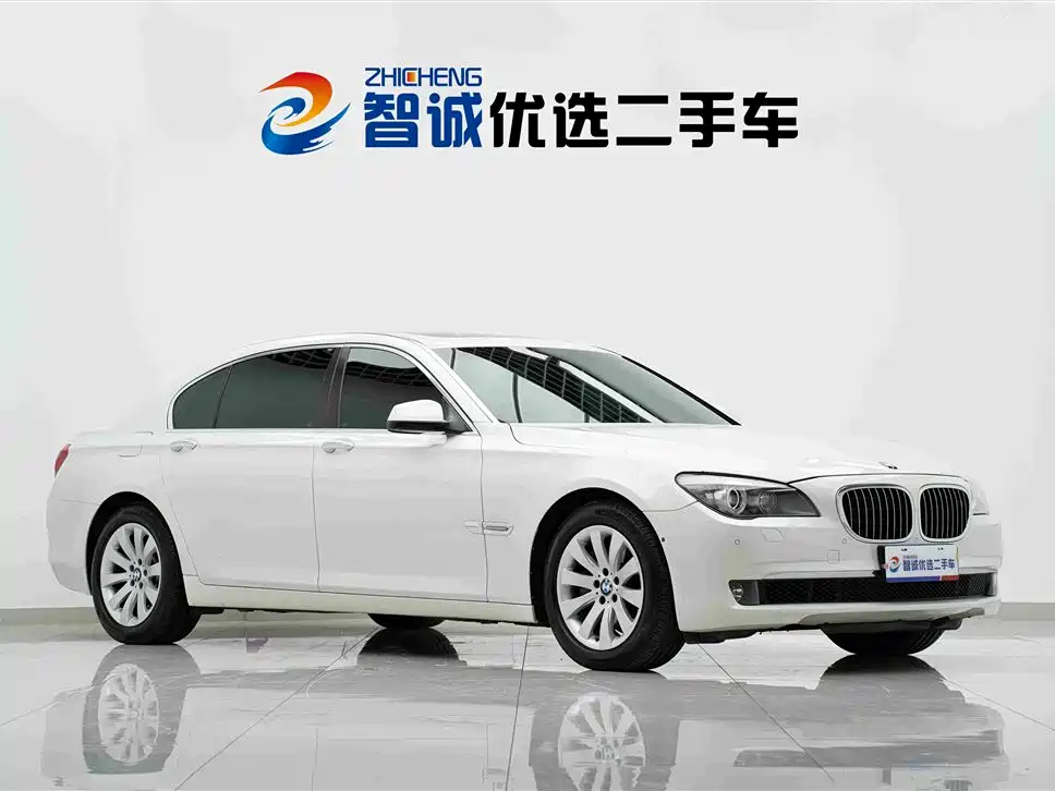 BMW 7 Series — миниатюра 3